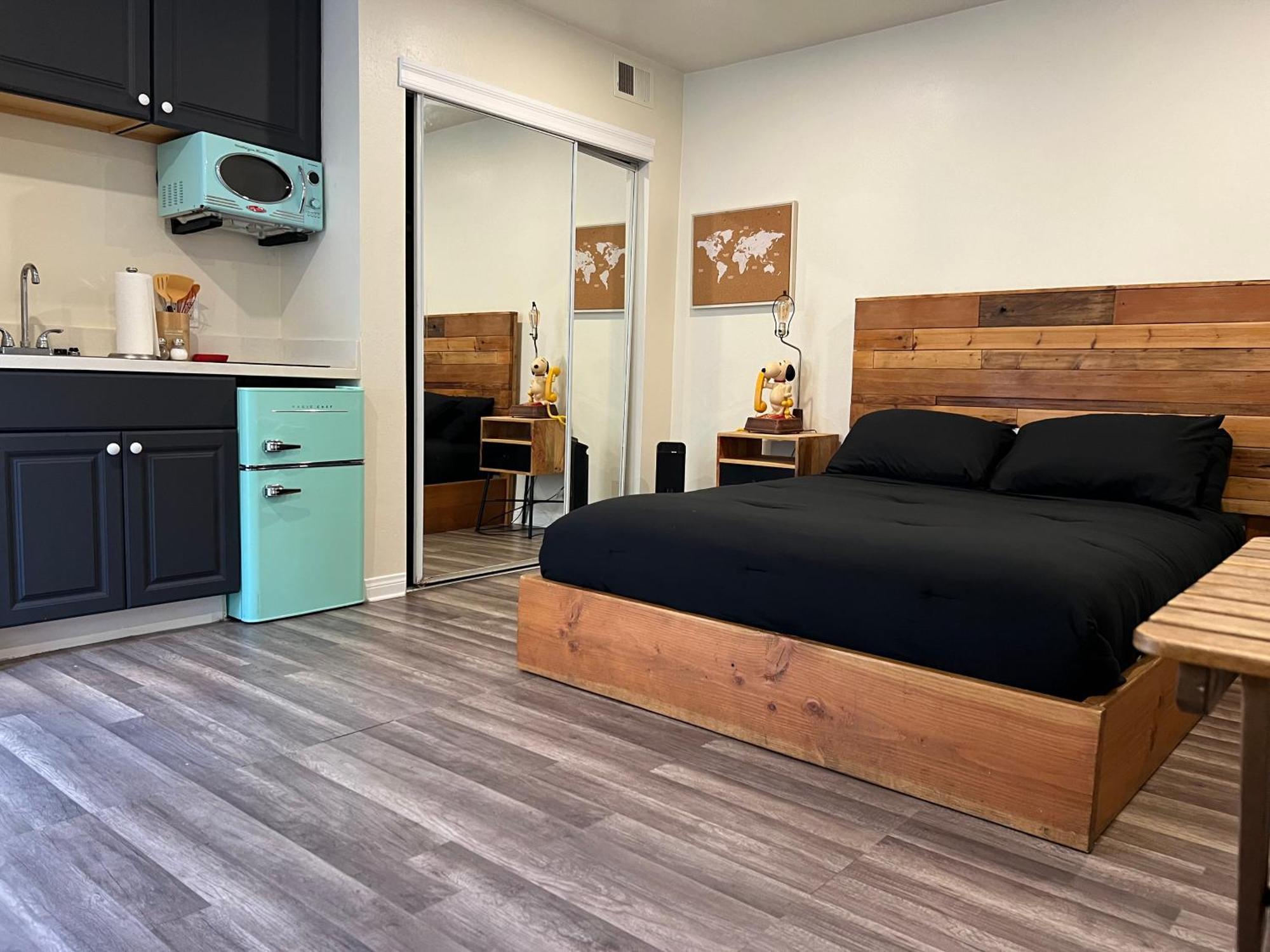 Beautiful Studio In North Inglewood Лос-Анджелес Экстерьер фото